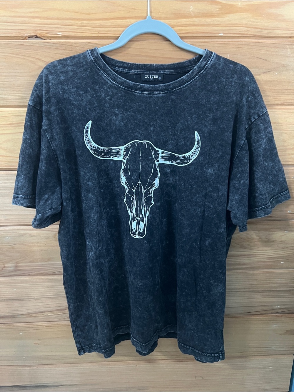 Zutter Black Mineral-Wash Short Sleeve Tee with Bull Skull Graphic